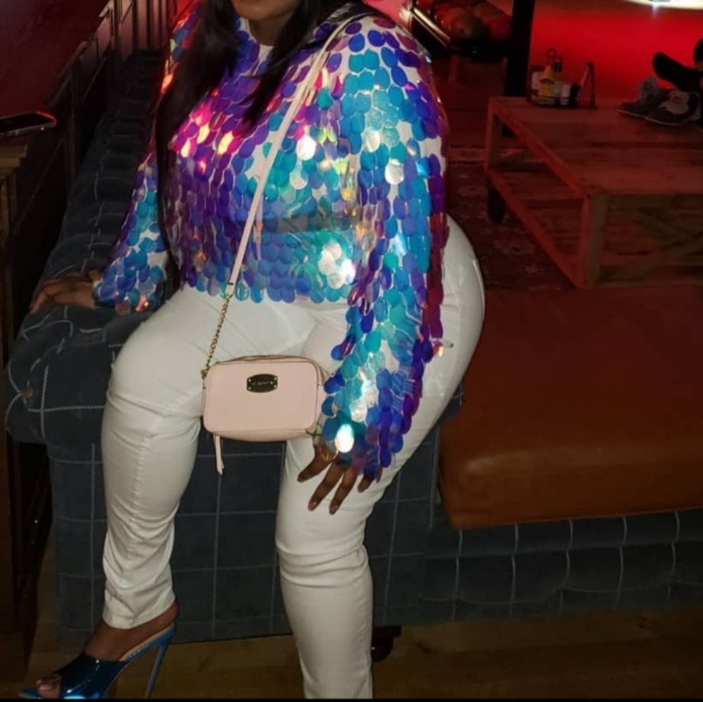 2xl Party crop top fits true to size, worn once.